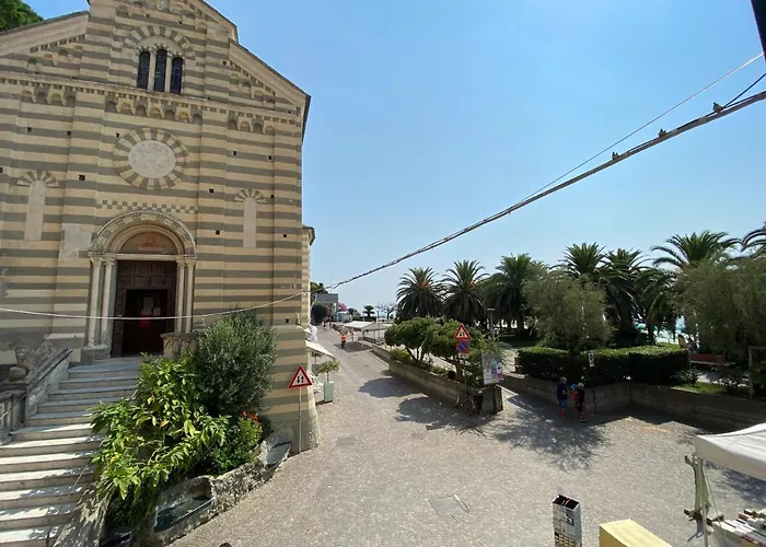 5 Stelle Nel Borgo Di アパート チェッレ・リーグレ